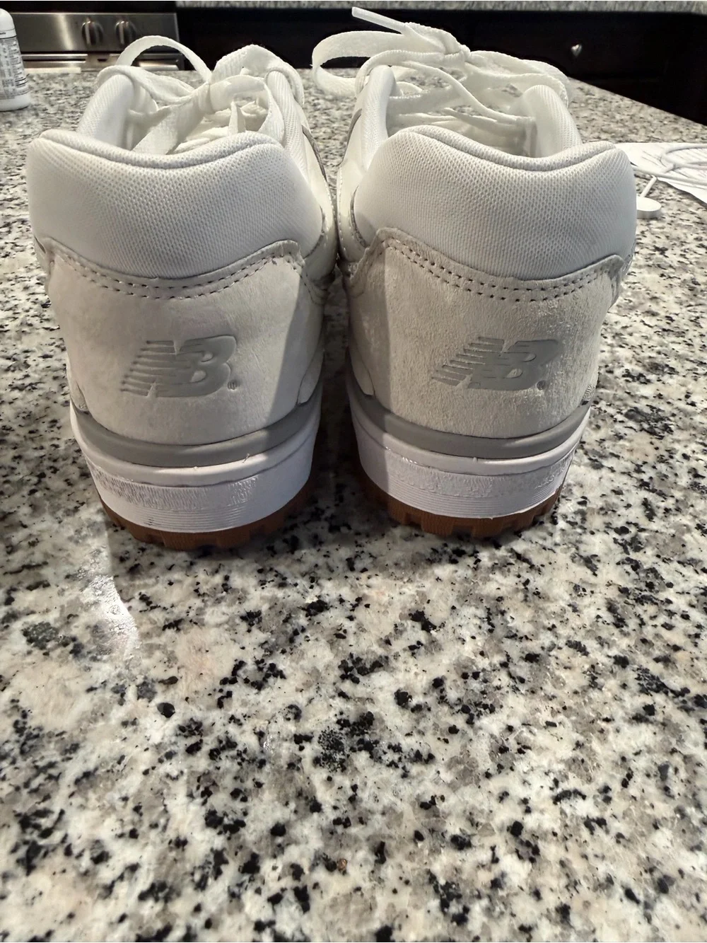 New Balance 550 Men’s Sneakers in White and Gum